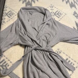 Croft & Barrow gray waffle Women's Robe